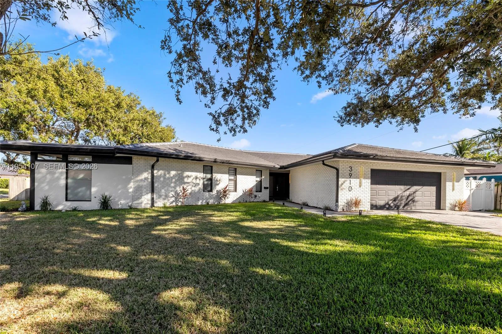 Vendido 3910 NE 27th Terrace, Lighthouse Point, FL 33064, Lighthouse Point, FL 33064