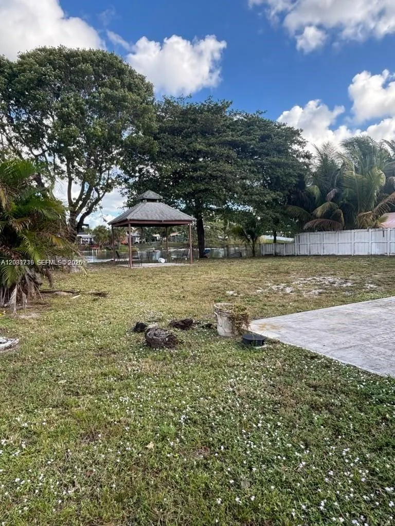 En Renta 3921 SW 31st Drive 3921, West Park, FL 33023, West Park, FL 33023