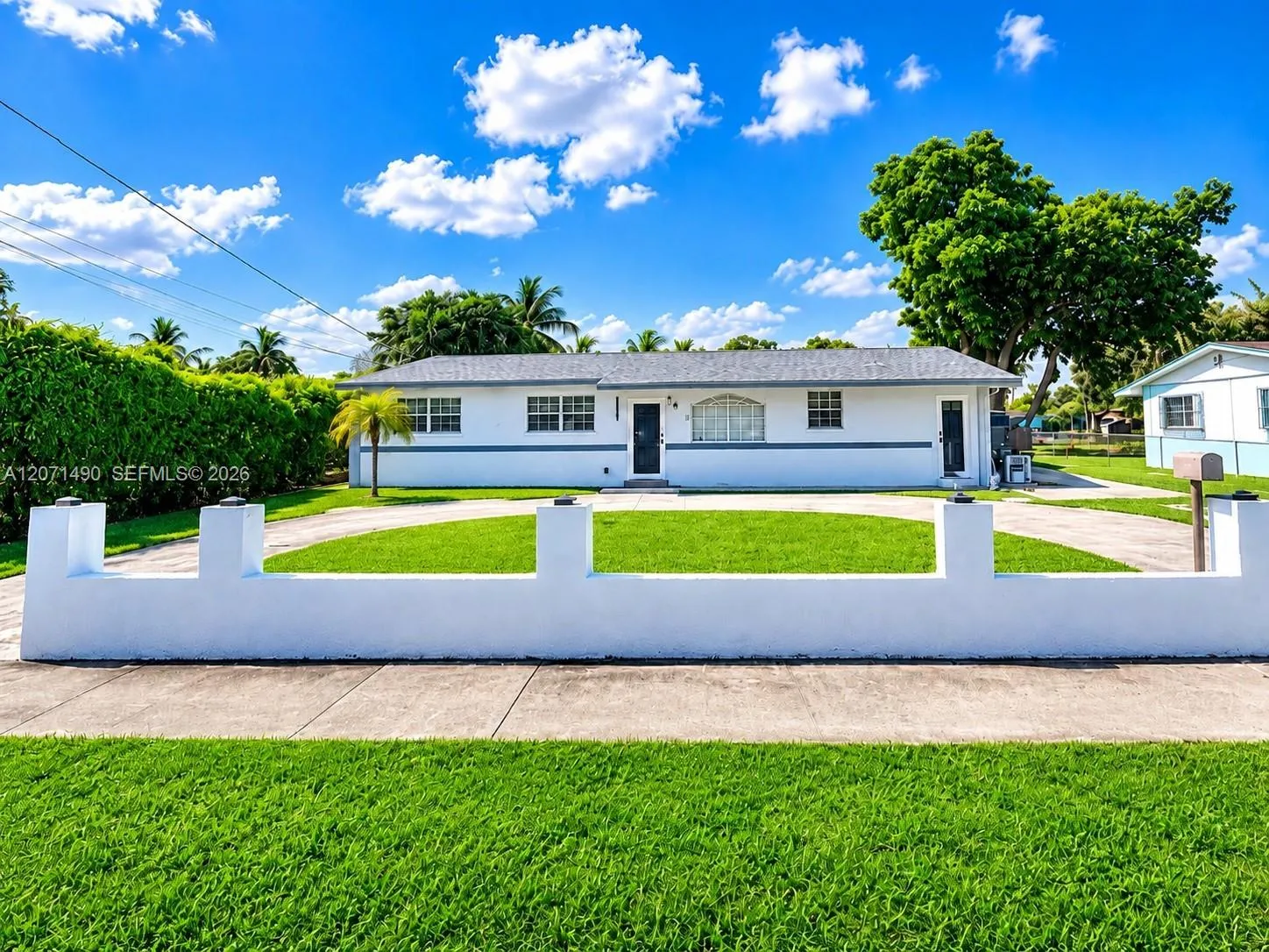 En Venta 3930 NW 187th Street, Miami Gardens, FL 33055, Miami Gardens, FL 33055