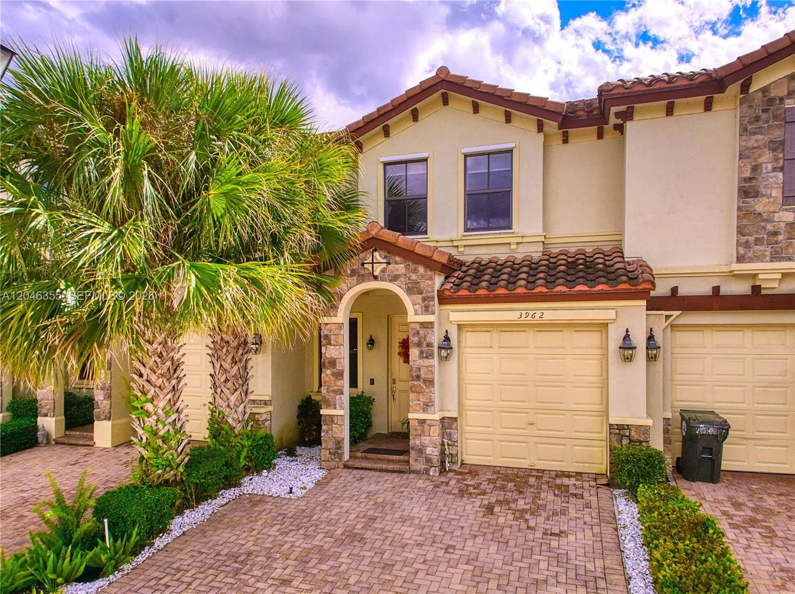 Vendido 3962 Devenshire Court, Coconut Creek, FL 33073, Coconut Creek, FL 33073