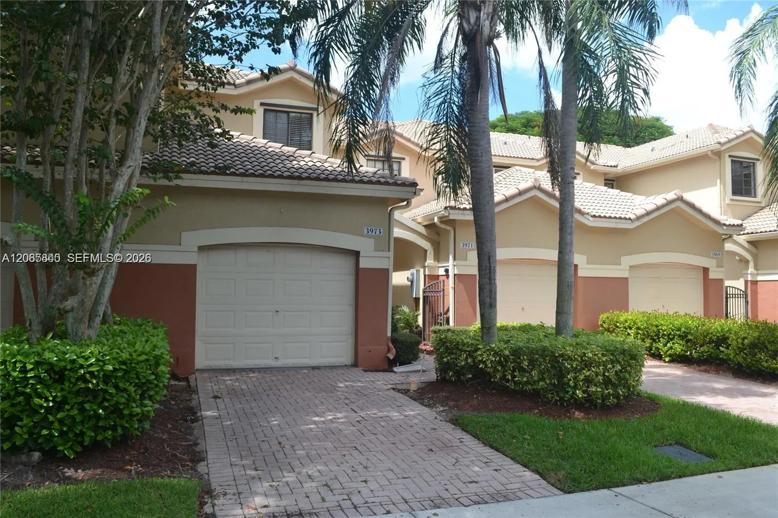 Foto de propiedad en 3973 Orange Tree Lane 0, Weston, FL 33332 Weston con MLS# 