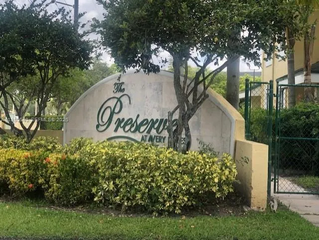 Vendido 3979 NW 87th Avenue 3979, Sunrise, FL 33351, Sunrise, FL 33351
