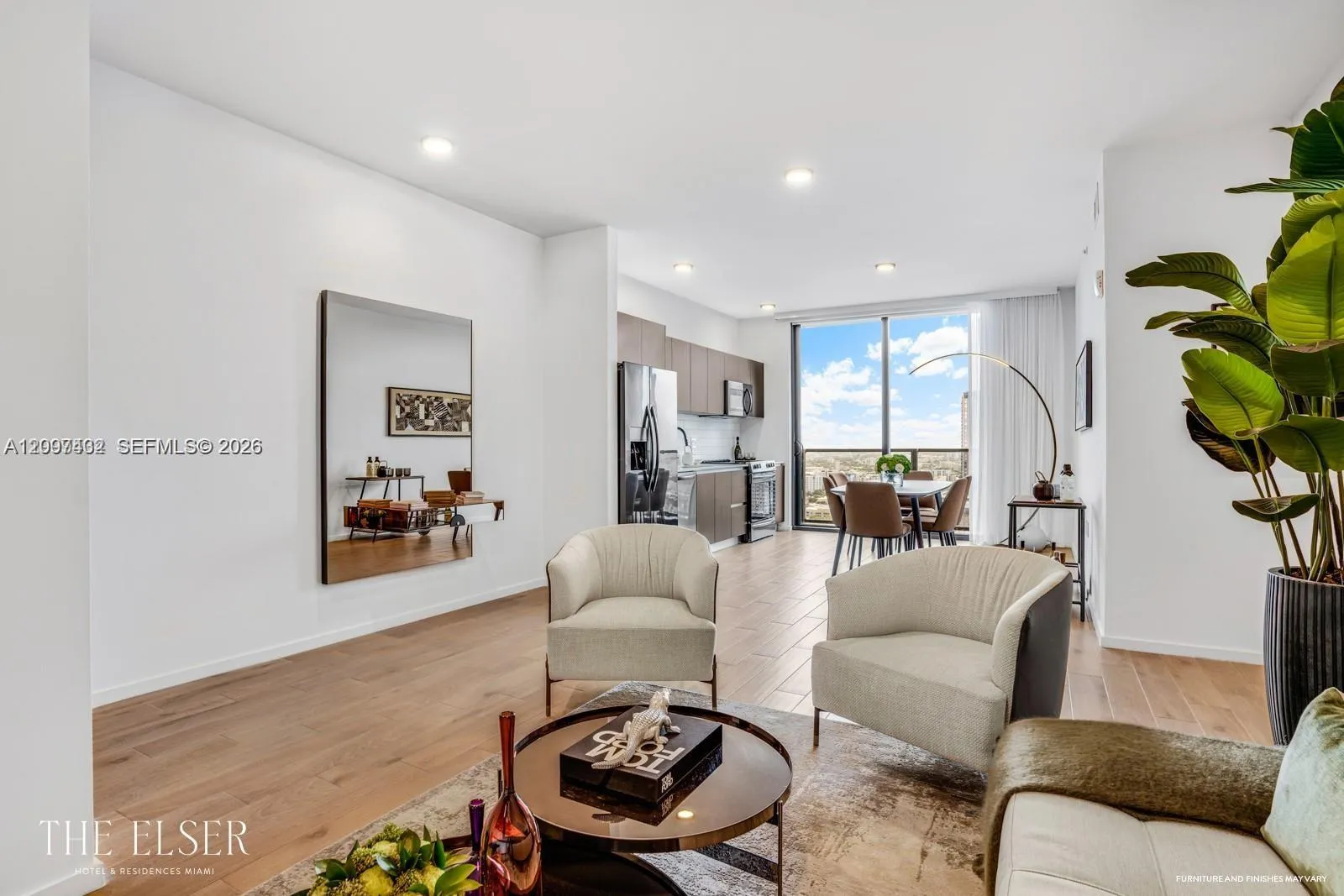En Venta 398 NE 5th Street 1601, Miami, FL 33132, Miami, FL 33132