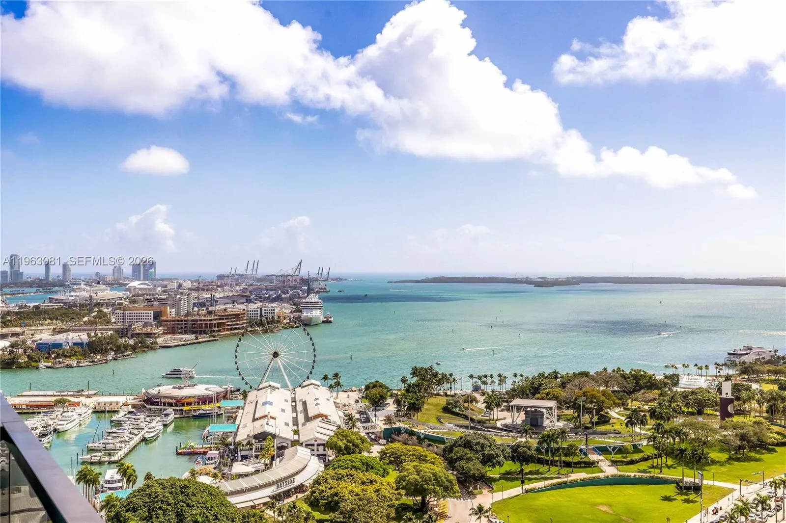 Foto de propiedad en 398 NE 5th Street 2116, Miami, FL 33132 Miami con MLS# 