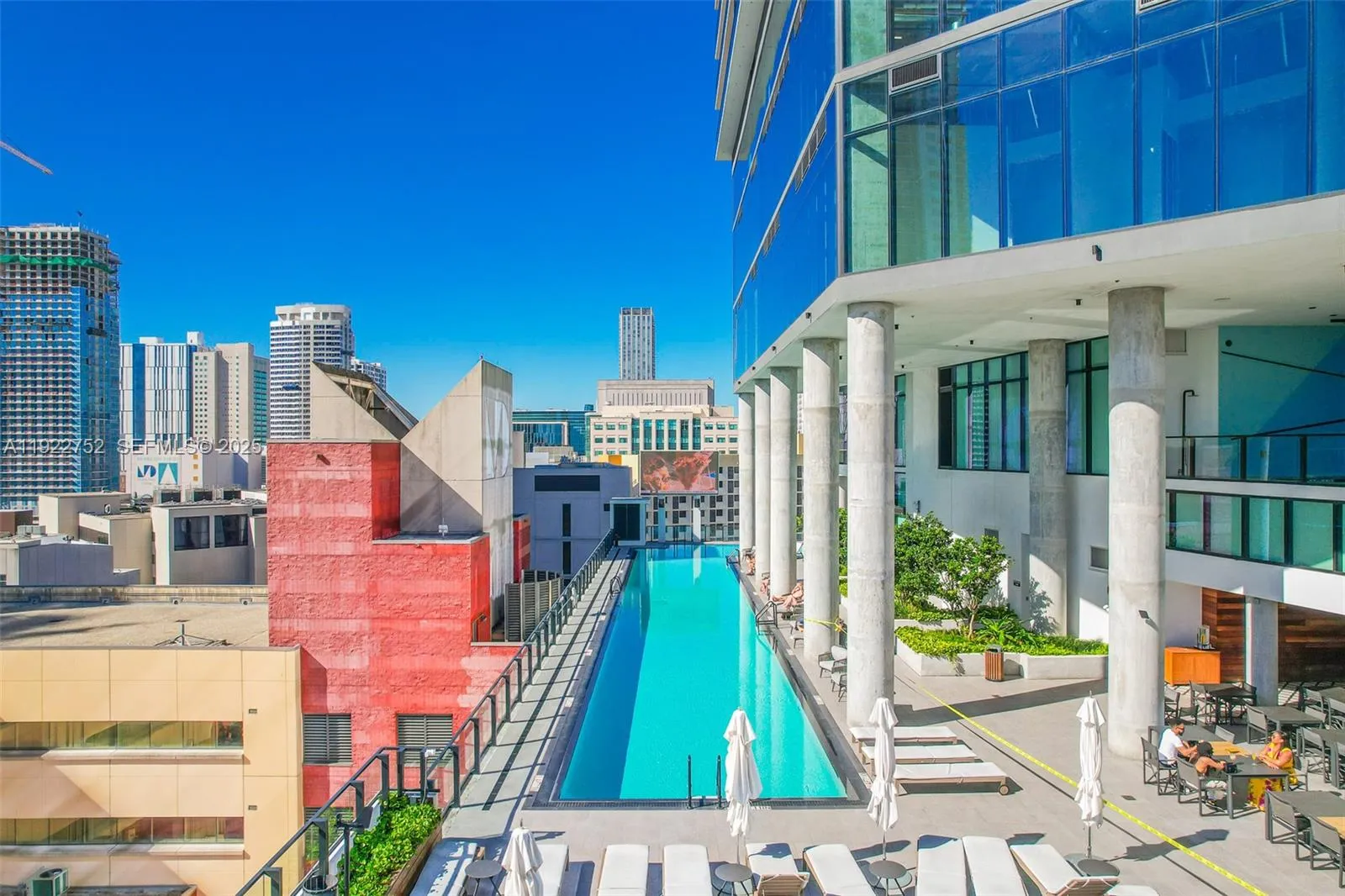 Foto de propiedad en 398 NE 5th Street 2319, Miami, FL 33132 Miami con MLS#