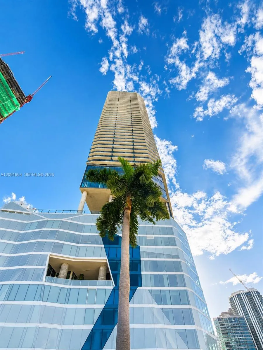 En Renta 398 NE 5th Street 3218, Miami, FL 33132, Miami, FL 33132