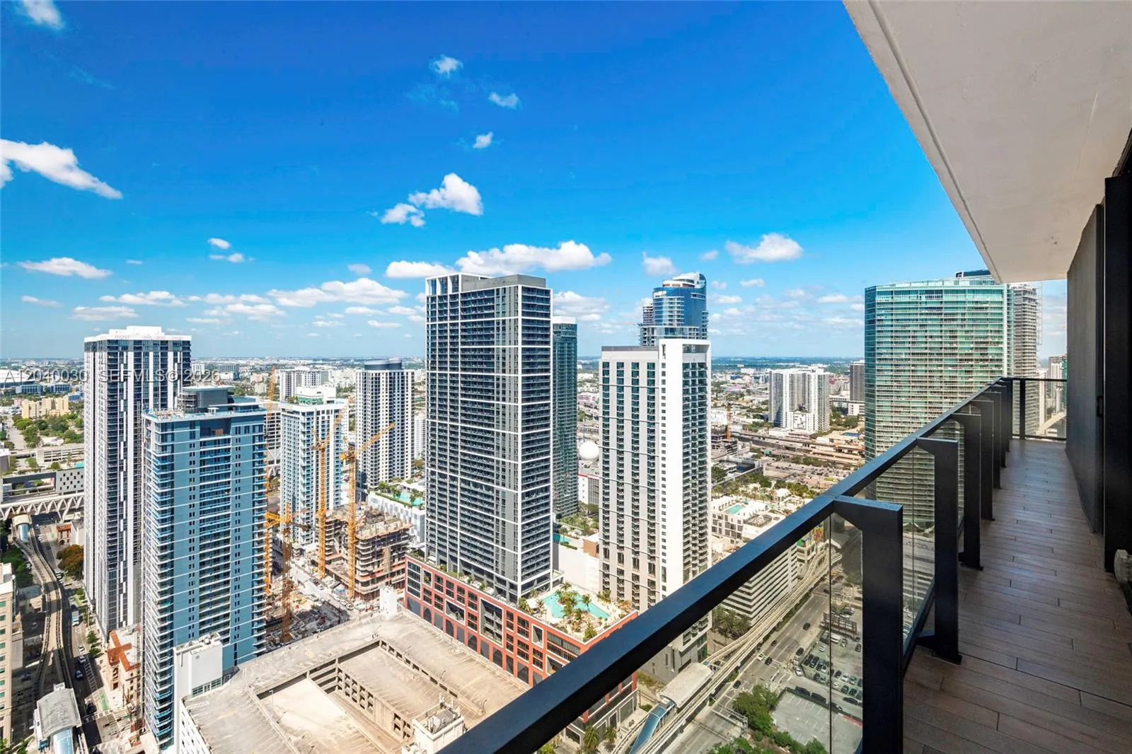 En Renta 398 NE 5th Street 4001, Miami, FL 33132, Miami, FL 33132