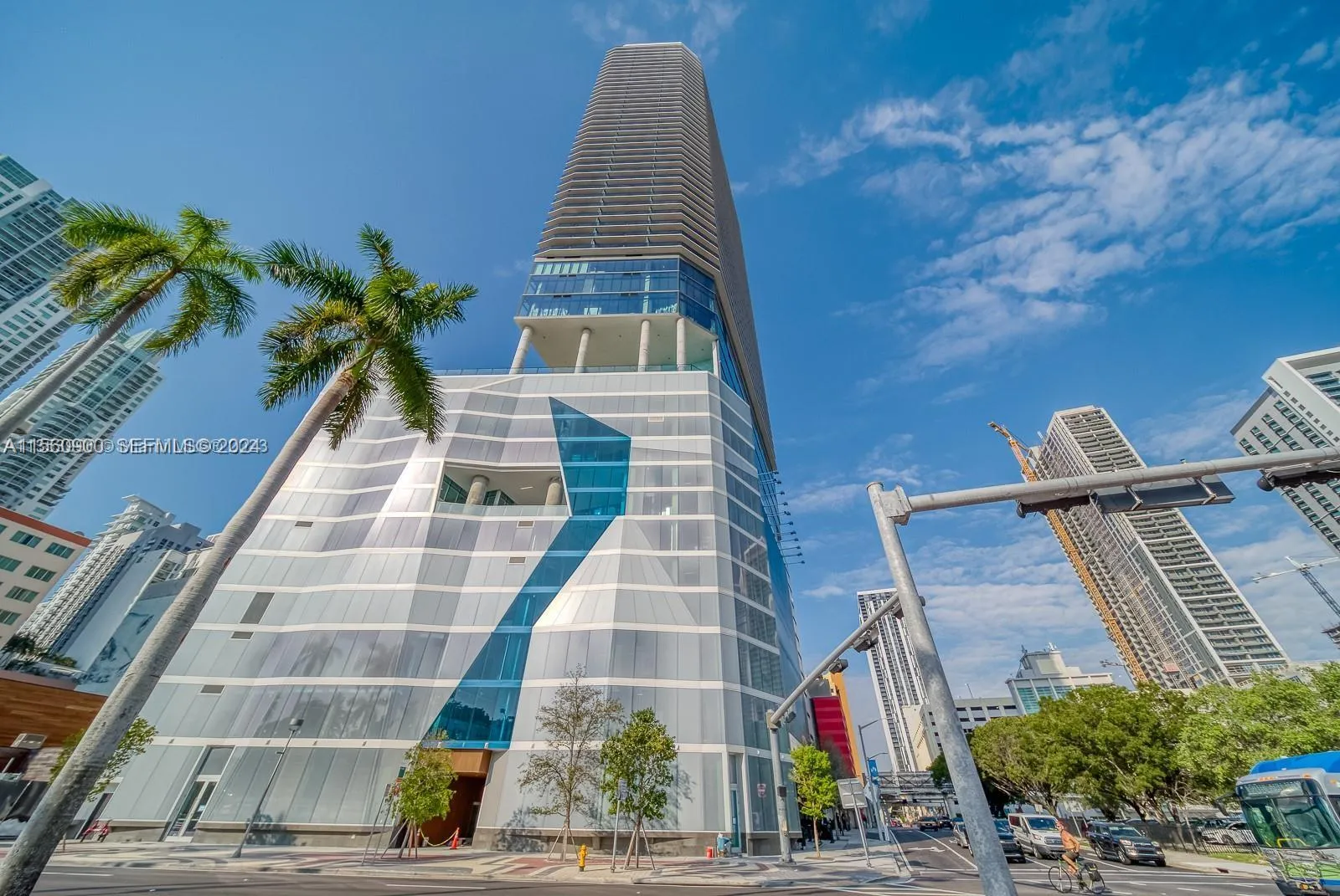 Foto de propiedad en 398 NE 5th Street 4006, Miami, FL 33132 Miami con MLS# 