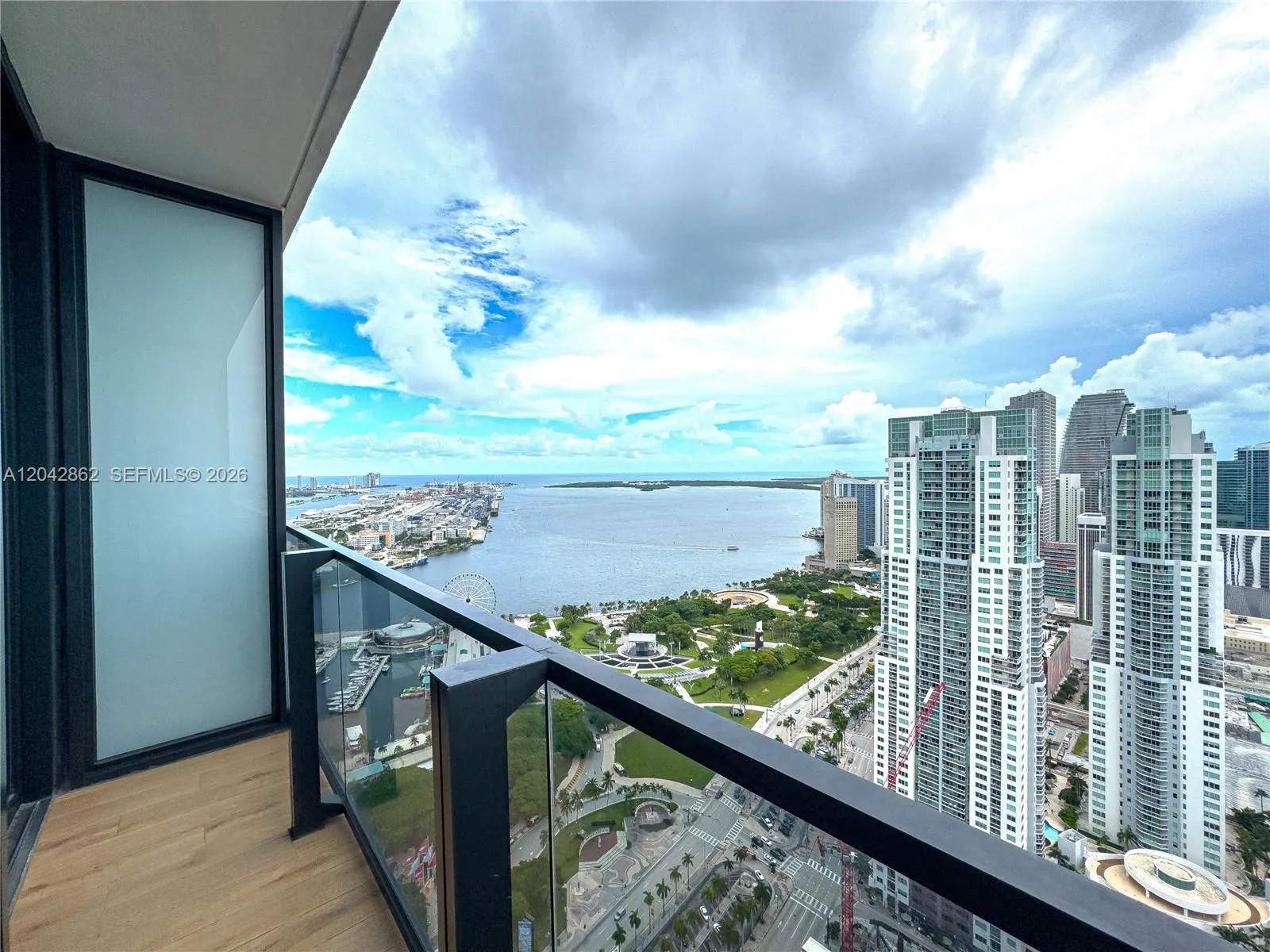Foto de propiedad en 398 NE 5th Street 4316, Miami, FL 33132 Miami con MLS#