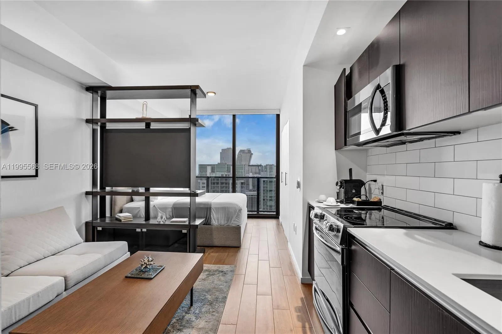 Foto de propiedad en 398 NE 5th Street 4712, Miami, FL 33132 Miami con MLS#