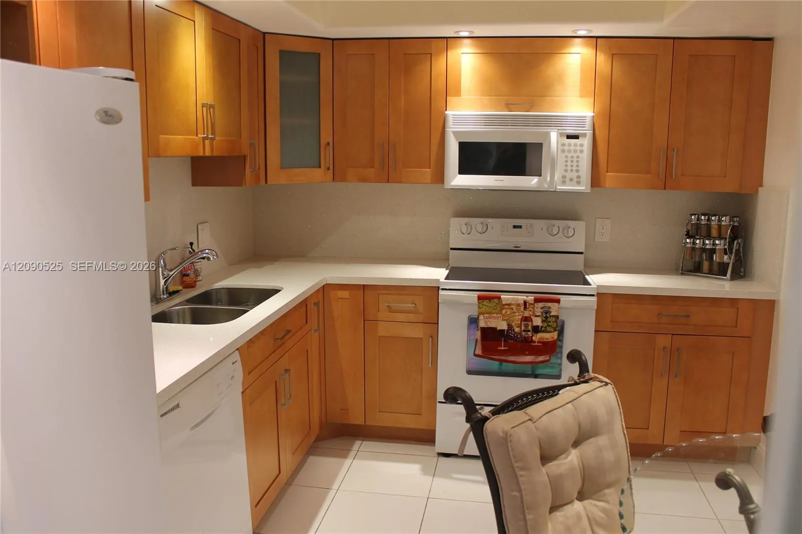 En Venta 3980 Oaks Clubhouse Drive 110, Pompano Beach, FL 33069, Pompano Beach, FL 33069