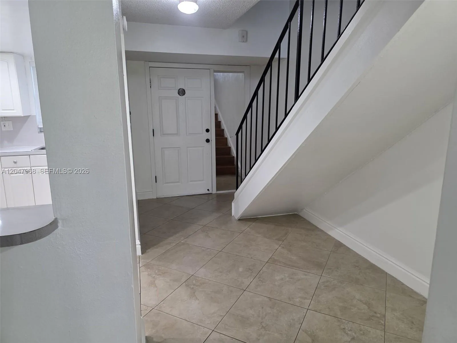 Foto de propiedad en 40 NW 87th Avenue D201, Miami, FL 33172 Miami con MLS# 