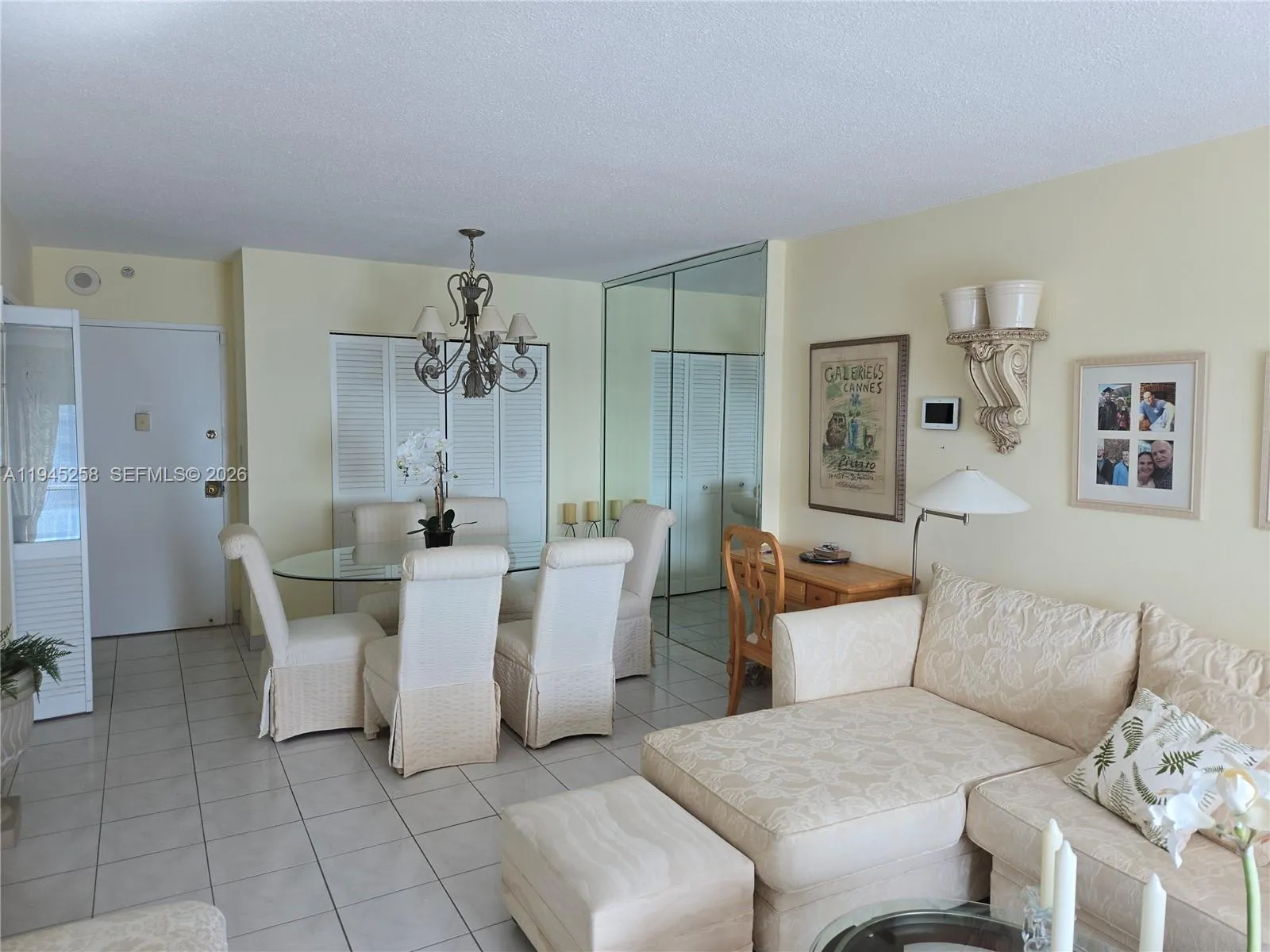 Foto de propiedad en 400 Kings Point Drive 1202, Sunny Isles Beach, FL 33160 Sunny Isles Beach con MLS# 