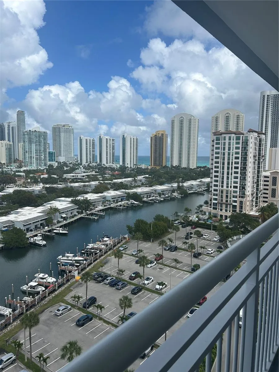 En Venta 400 Kings Point Drive 1624, Sunny Isles Beach, FL 33160, Sunny Isles Beach, FL 33160