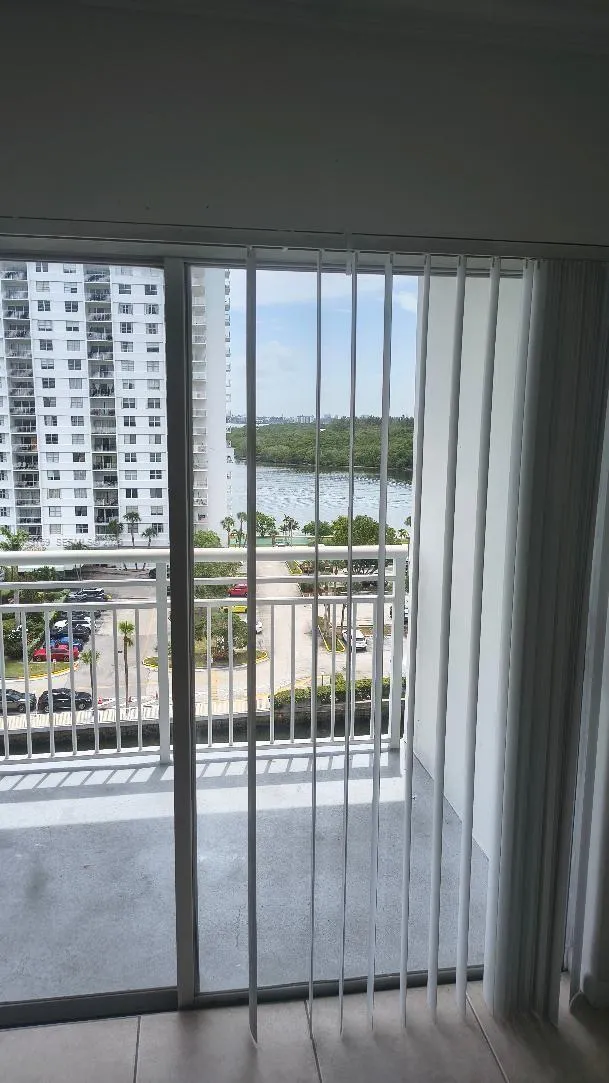 En Renta 400 Kings Point Drive 921, Sunny Isles Beach, FL 33160, Sunny Isles Beach, FL 33160