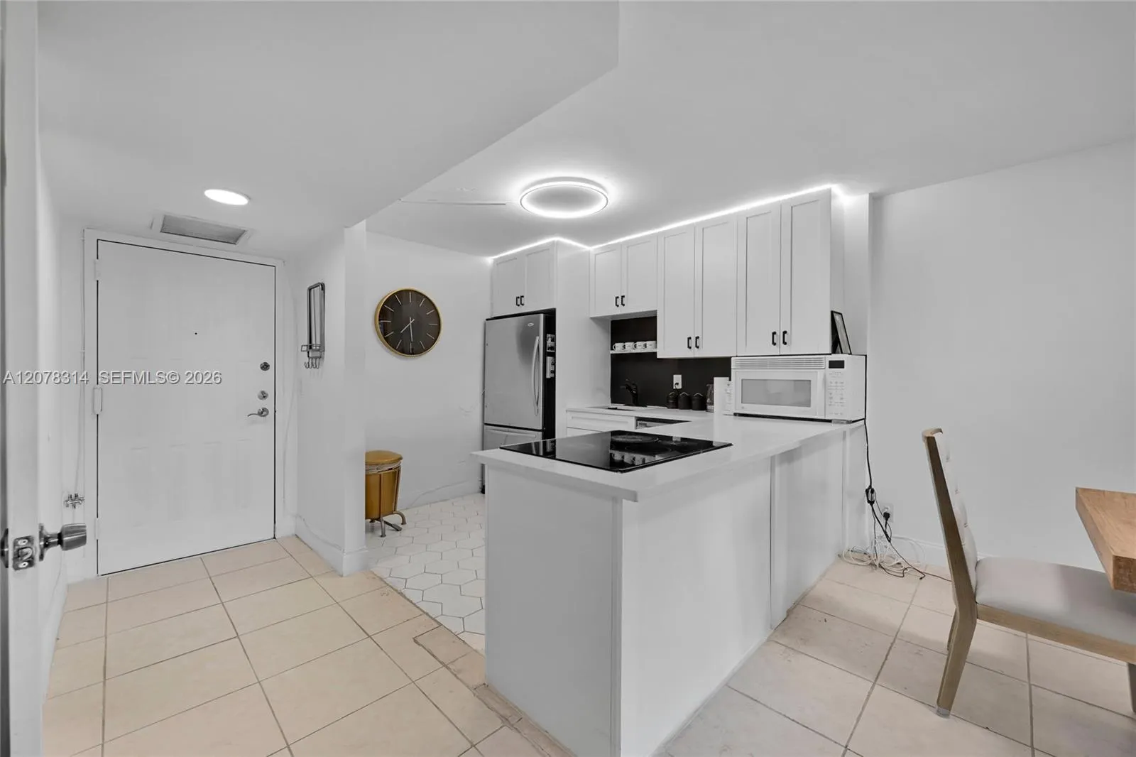 Foto de propiedad en 400 Leslie Drive 605, Hallandale Beach, FL 33009 Hallandale Beach con MLS# 