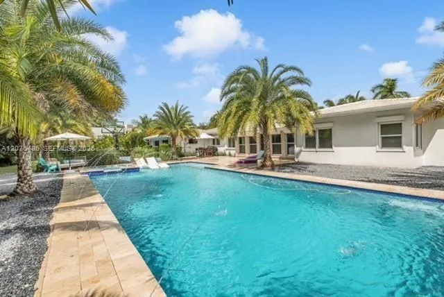 Foto de propiedad en 400 NE 2nd Street, Pompano Beach, FL 33060 Pompano Beach con MLS# 