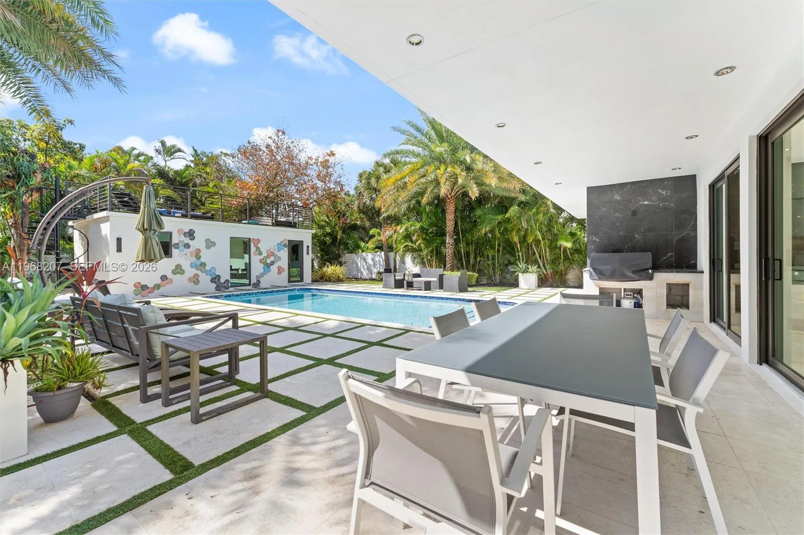 En Venta 400 NW 24th Street, Wilton Manors, FL 33311, Wilton Manors, FL 33311