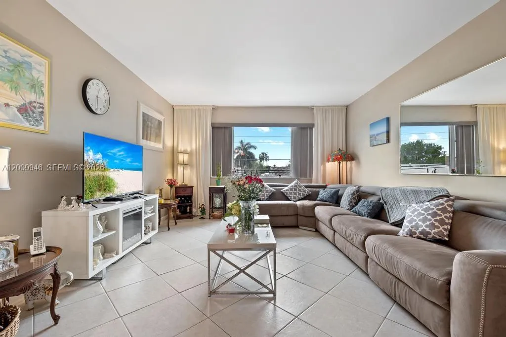 En Venta 400 S Cypress Road 424, Pompano Beach, FL 33060, Pompano Beach, FL 33060