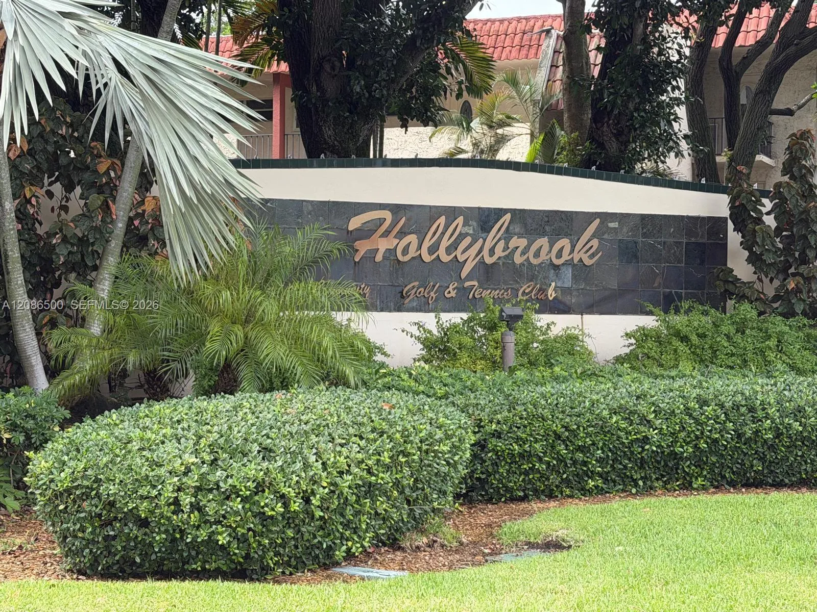 En Venta 400 S Hollybrook Drive 306, Pembroke Pines, FL 33025, Pembroke Pines, FL 33025