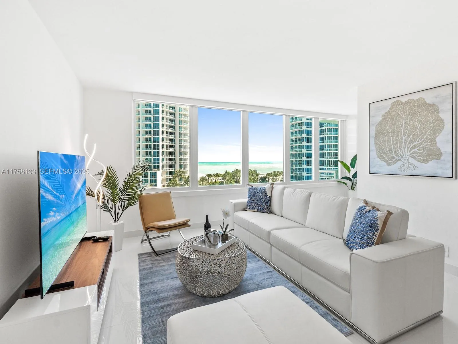 Foto de propiedad en 400 S Pointe Drive 906, Miami Beach, FL 33139 Miami Beach con MLS# 