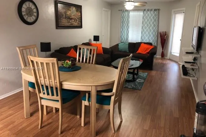 Foto de propiedad en 4000 SW 23rd Street 2-301, Gainesville, FL 32608 Gainesville con MLS# 