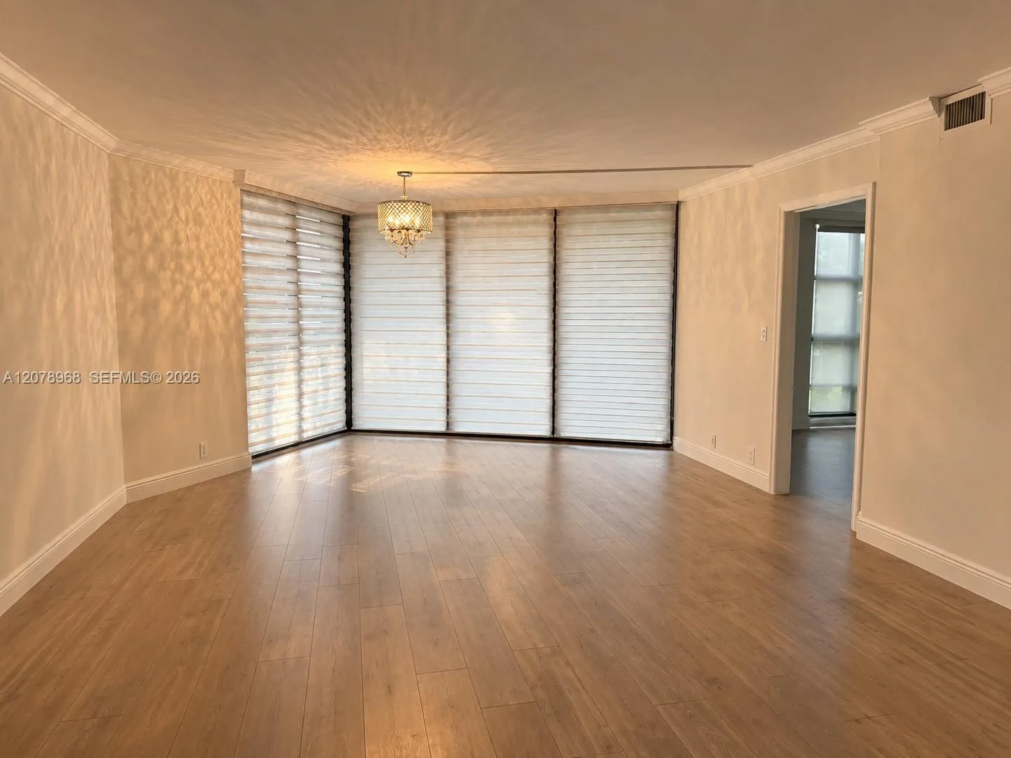 En Venta 4000 Towerside Terrace 304, Miami, FL 33138, Miami, FL 33138