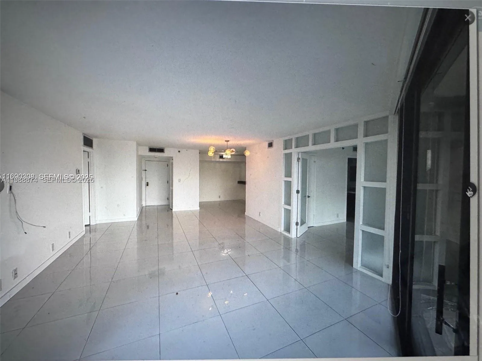 Foto de propiedad en 4000 Towerside Terrace 609, Miami, FL 33138 Miami con MLS# 