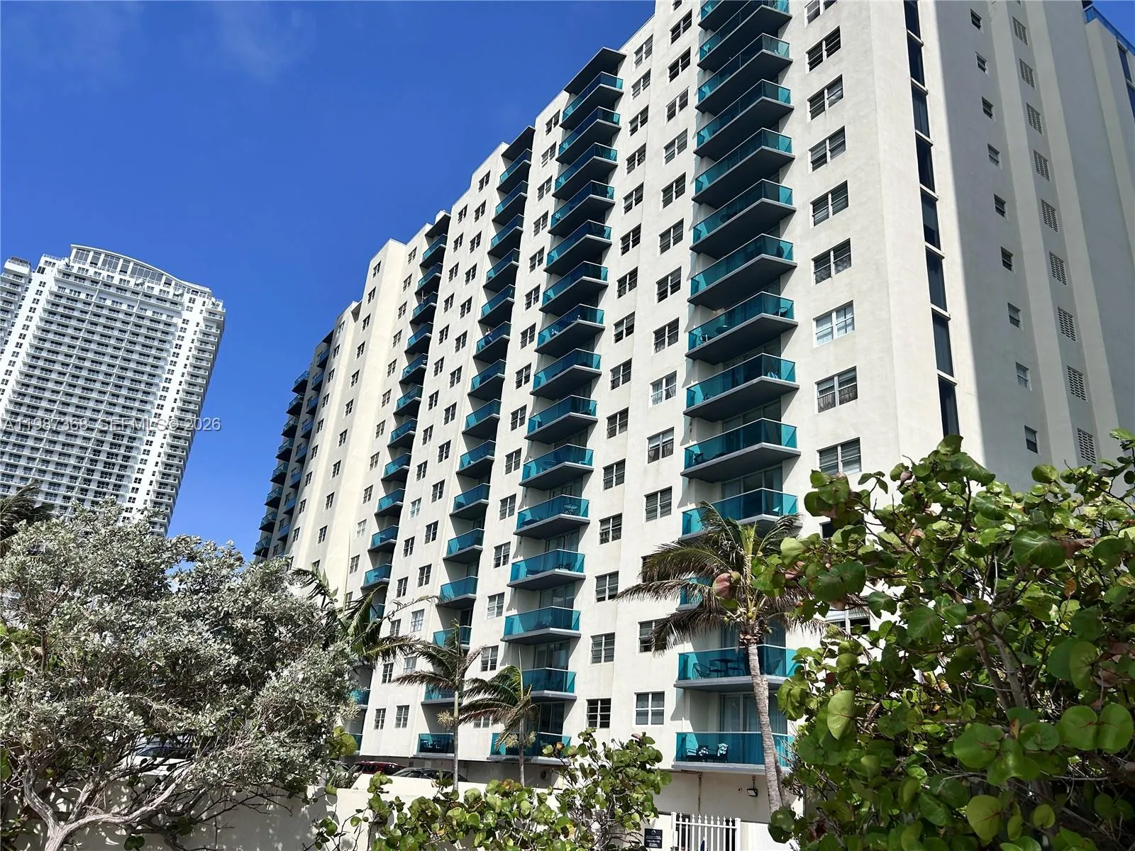 Foto de propiedad en 4001 S Ocean Drive 4G, Hollywood, FL 33019 Hollywood con MLS# 