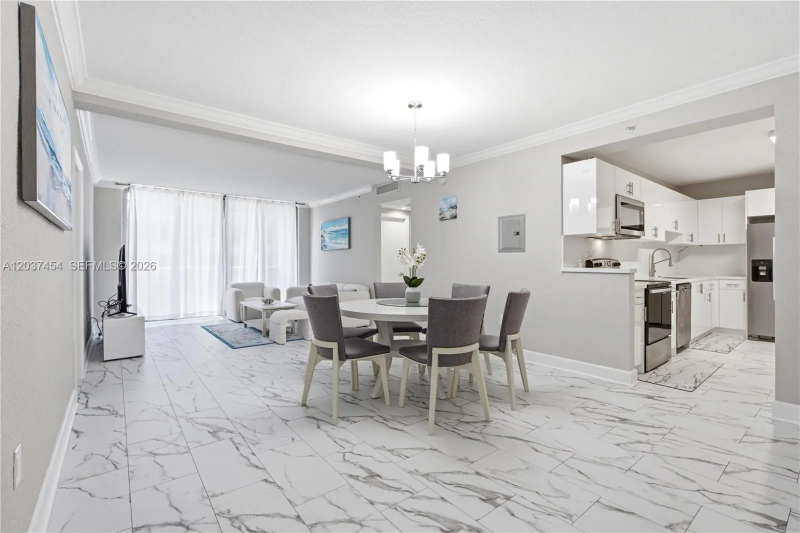 Foto de propiedad en 401 69th Street 313, Miami Beach, FL 33141 Miami Beach con MLS# 