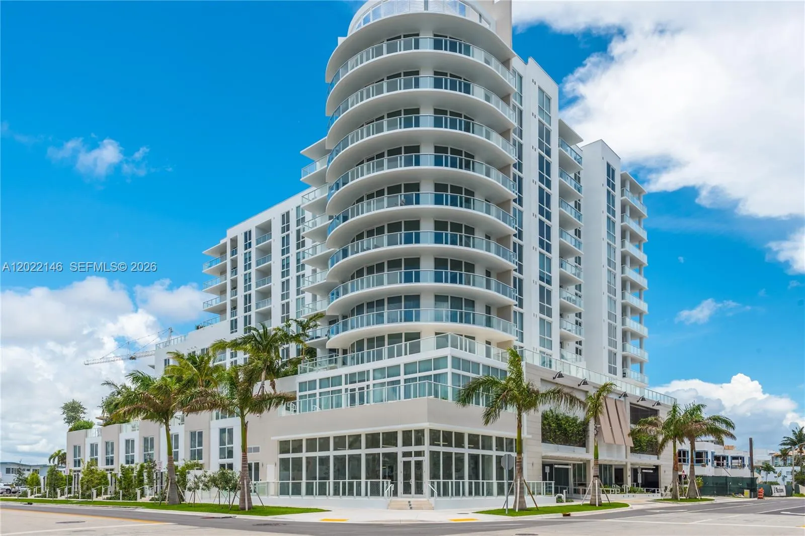 Foto de propiedad en 401 N Birch Road 514, Fort Lauderdale, FL 33304 Fort Lauderdale con MLS# 