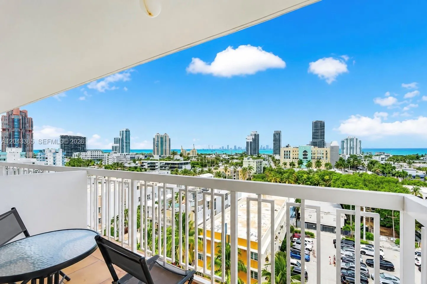 Foto de propiedad en 401 Ocean Drive 1001, Miami Beach, FL 33139 Miami Beach con MLS# 