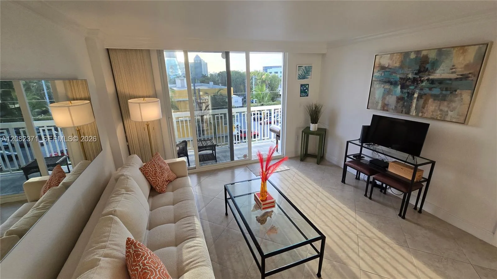 Foto de propiedad en 401 Ocean Drive 503, Miami Beach, FL 33139 Miami Beach con MLS# 