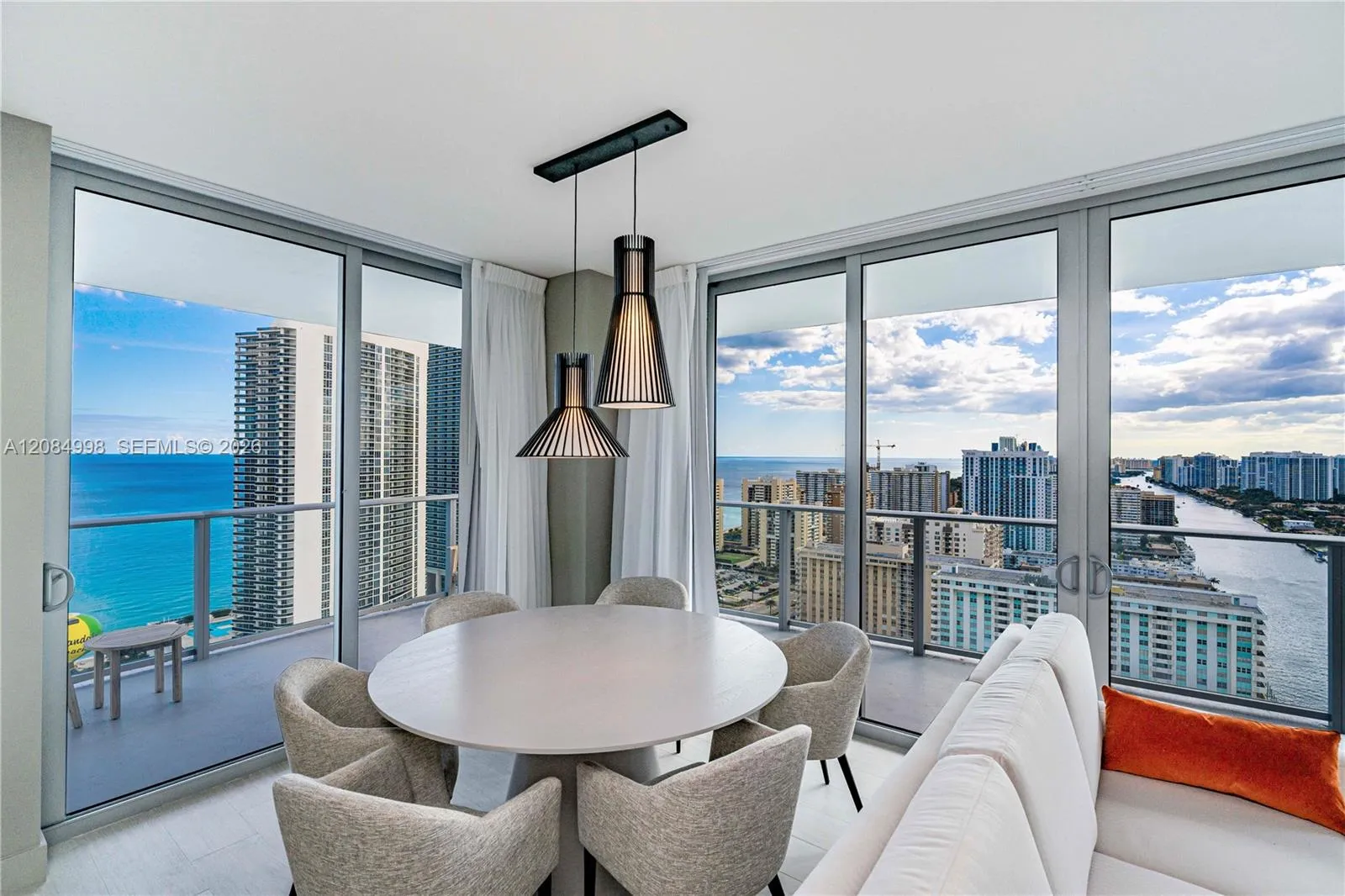 En Venta 4010 S Ocean Drive R1609, Hollywood, FL 33019, Hollywood, FL 33019