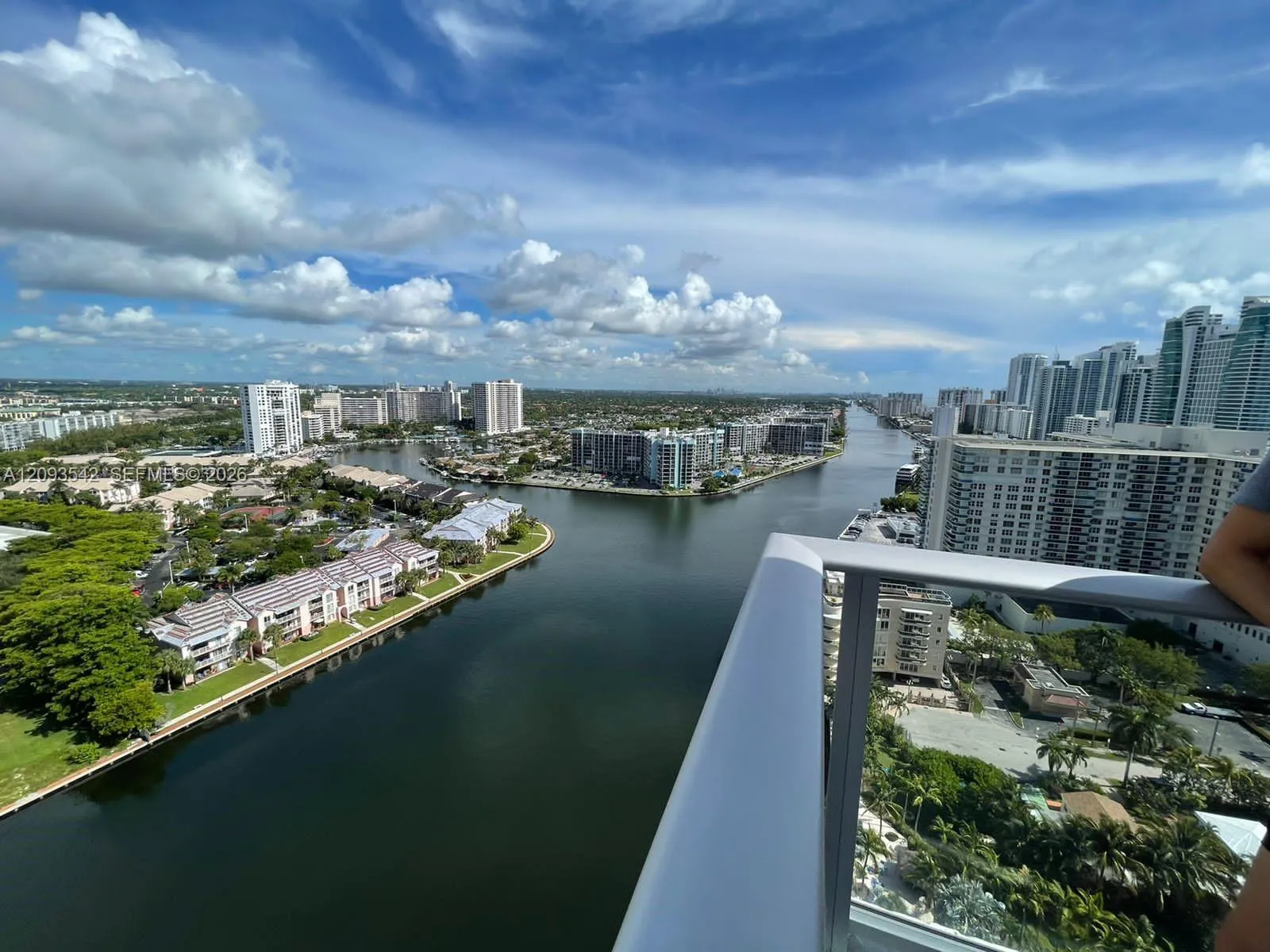 En Venta 4010 S Ocean Drive R1902, Hollywood, FL 33019, Hollywood, FL 33019