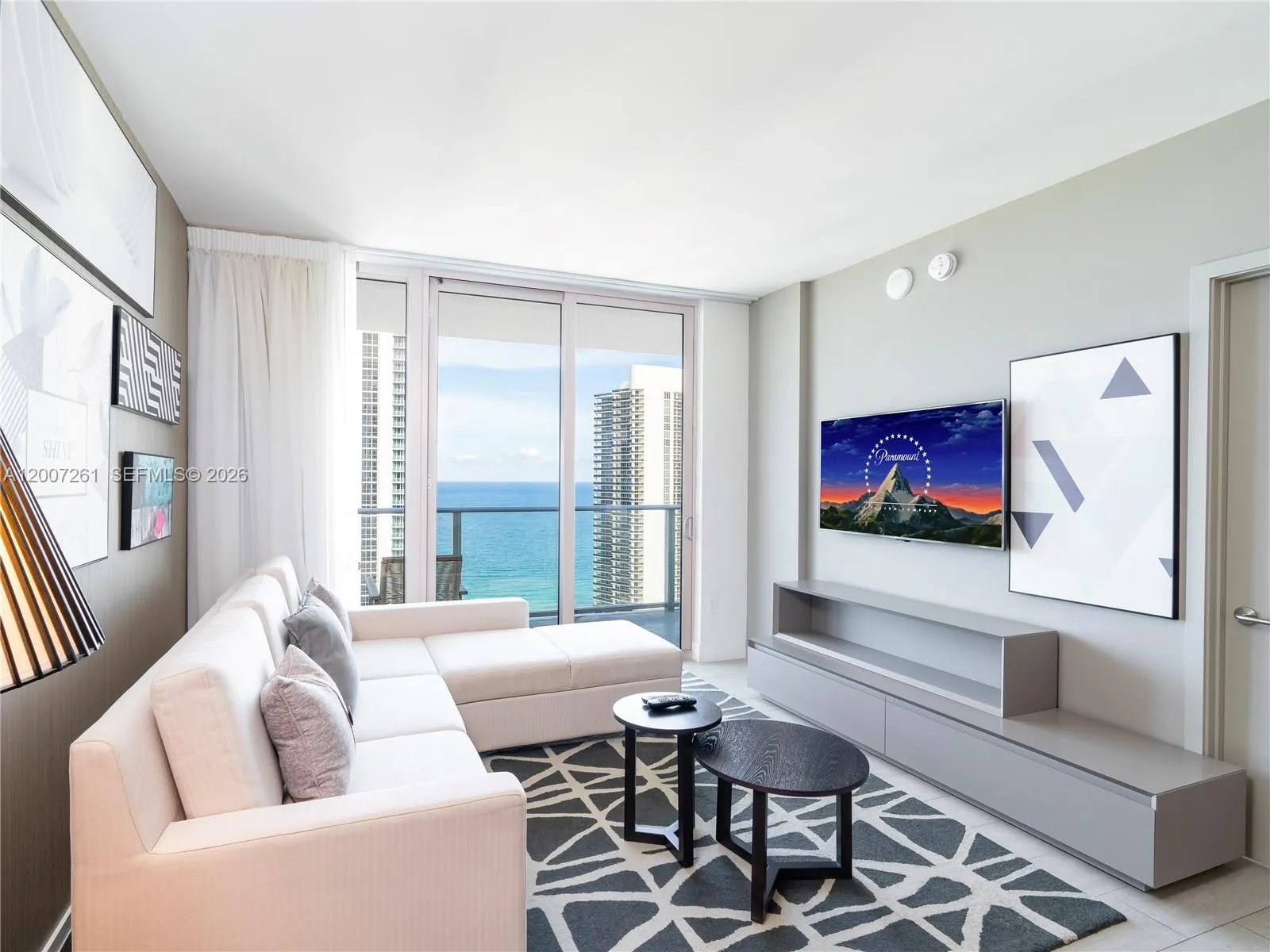 Foto de propiedad en 4010 S Ocean Drive R2905, Hollywood, FL 33019 Hollywood con MLS#