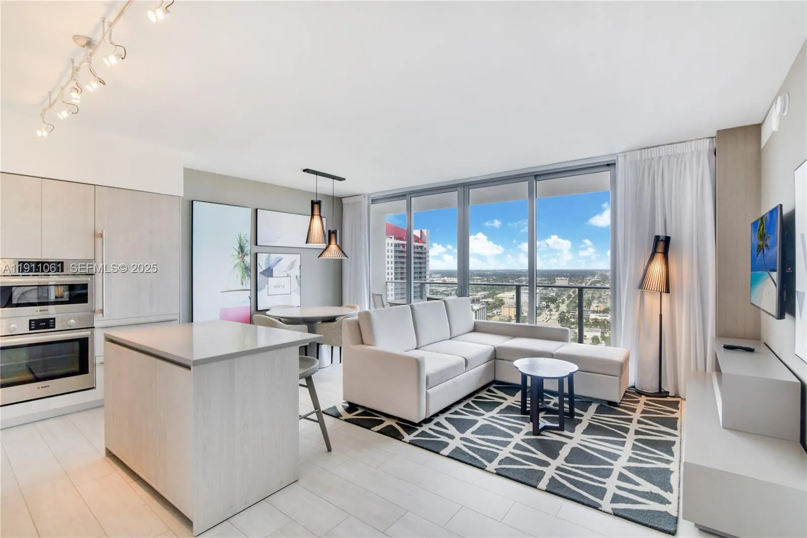 Foto de propiedad en 4010 S Ocean Drive R3206, Hollywood, FL 33019 Hollywood con MLS#