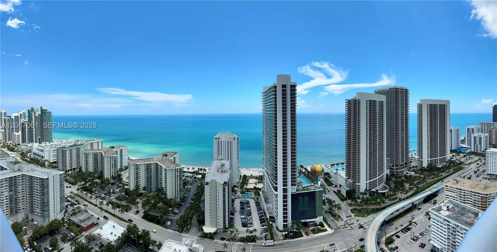 Foto de propiedad en 4010 S Ocean Drive T3503, Hollywood, FL 33019 Hollywood con MLS# 