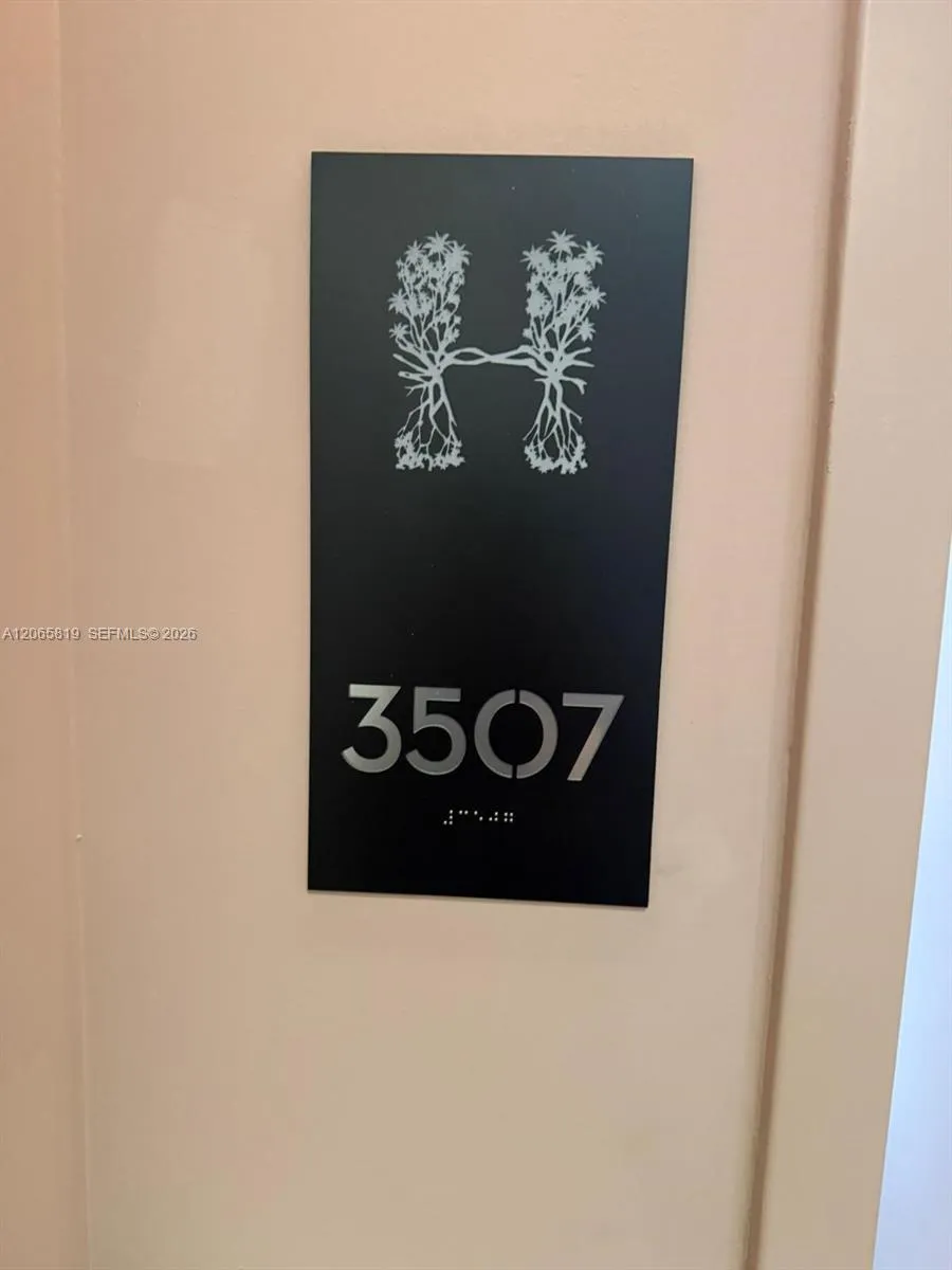 Foto de propiedad en 4010 S Ocean Drive T3507, Hollywood, FL 33019 Hollywood con MLS#