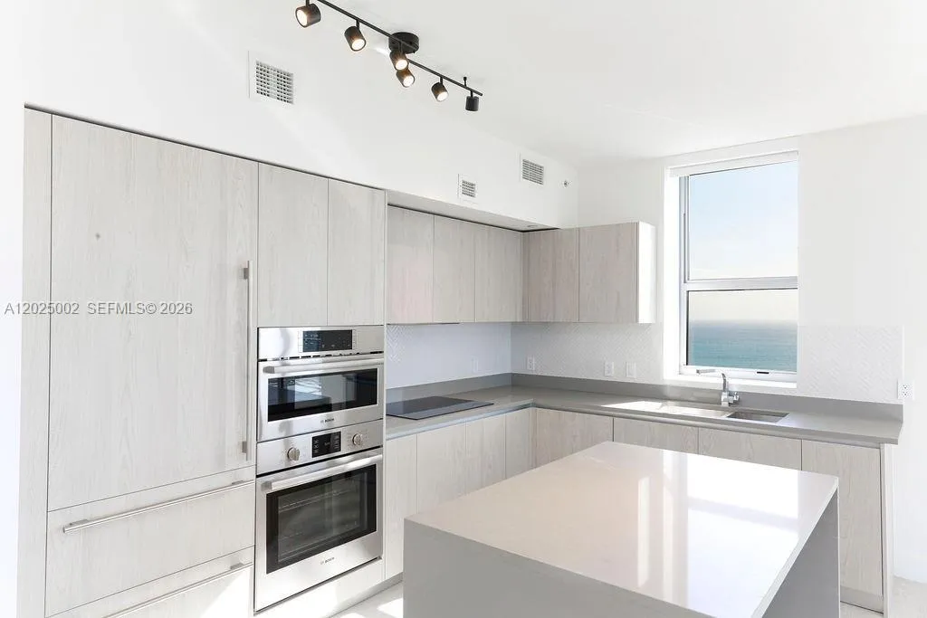 Foto de propiedad en 4010 S Ocean Drive T3509, Hollywood, FL 33019 Hollywood con MLS#