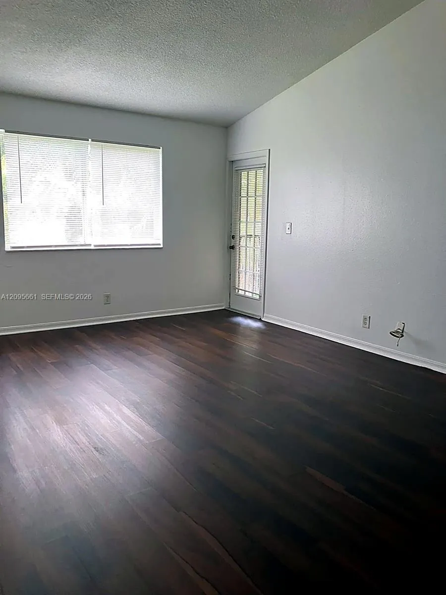 En Renta 4025 W Mcnab Road E312, Pompano Beach, FL 33069, Pompano Beach, FL 33069