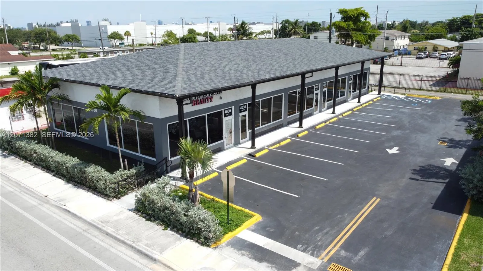 En Venta 4030 Pembroke Road, West Park, FL 33021, West Park, FL 33021
