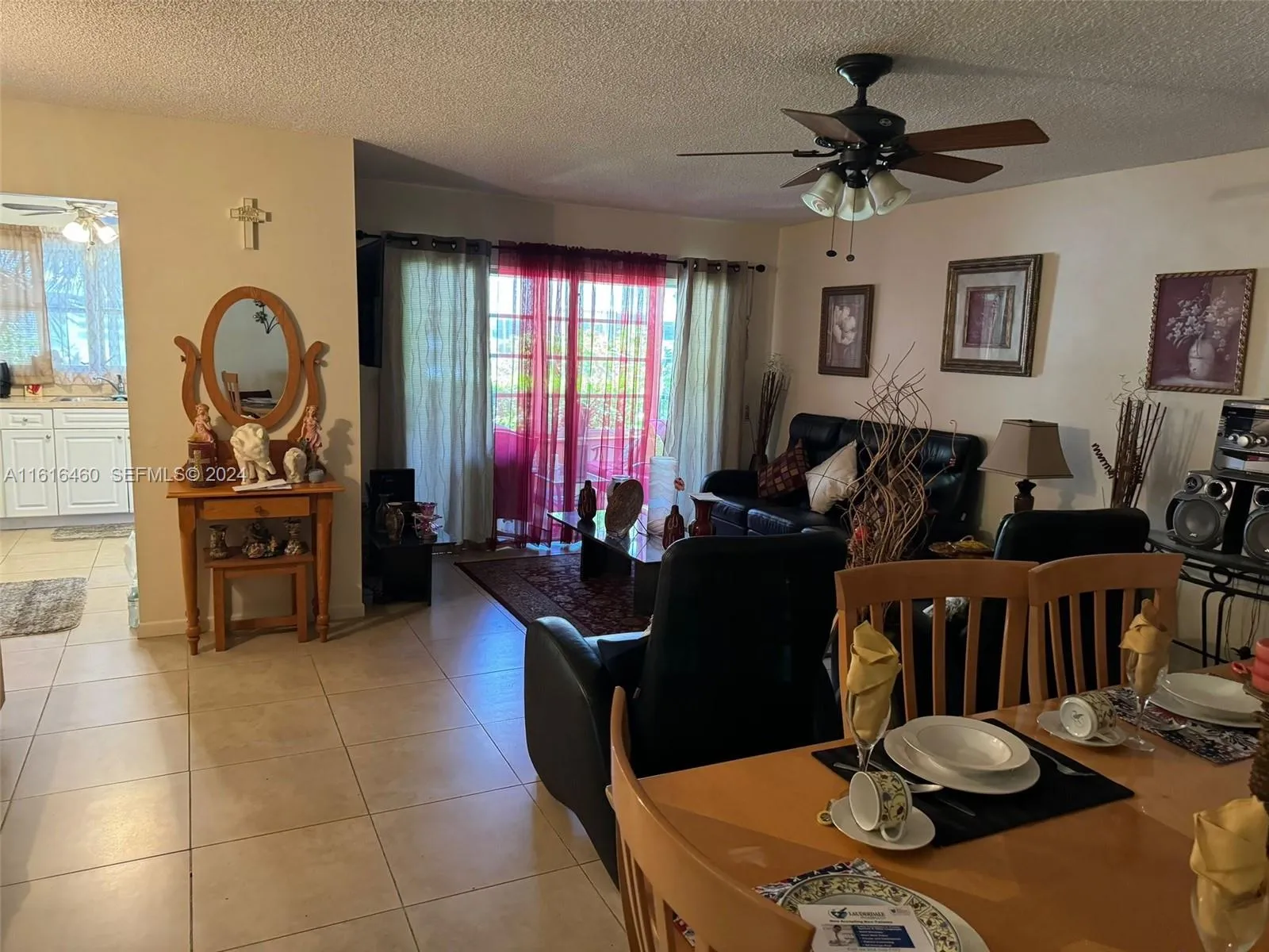 Foto de propiedad en 4047 NW 16th Street 110, Lauderhill, FL 33313 Lauderhill con MLS# 