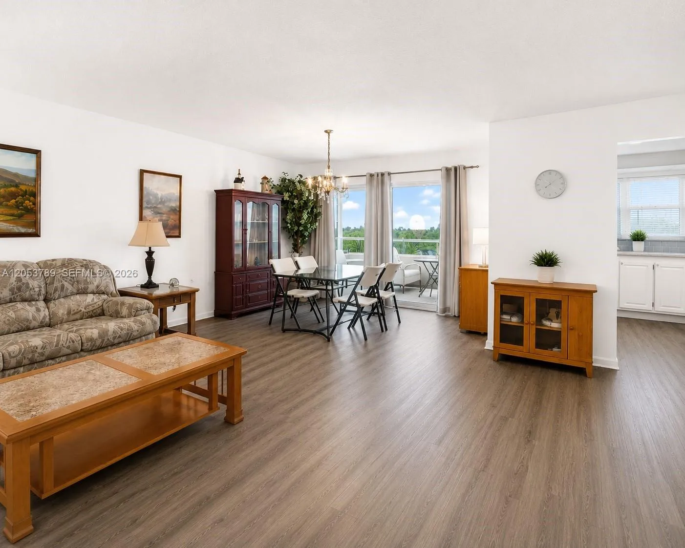 Foto de propiedad en 4047 NW 16th Street 403, Lauderhill, FL 33313 Lauderhill con MLS# 