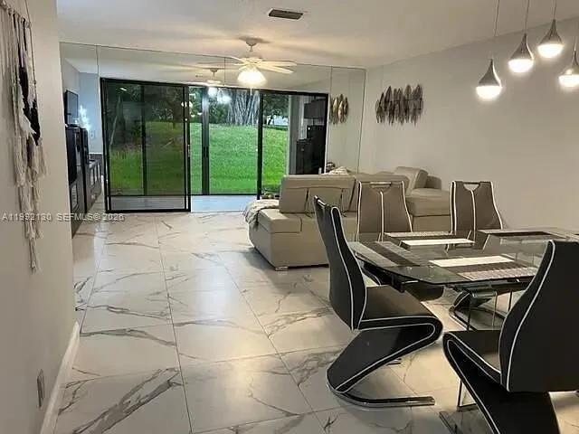 Foto de propiedad en 4073 NW 22nd Street 226D, Coconut Creek, FL 33066 Coconut Creek con MLS# 
