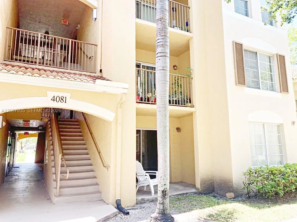 En Venta 4081 San Marino Boulevard #206, West Palm Beach, FL 33409, West Palm Beach, FL 33409