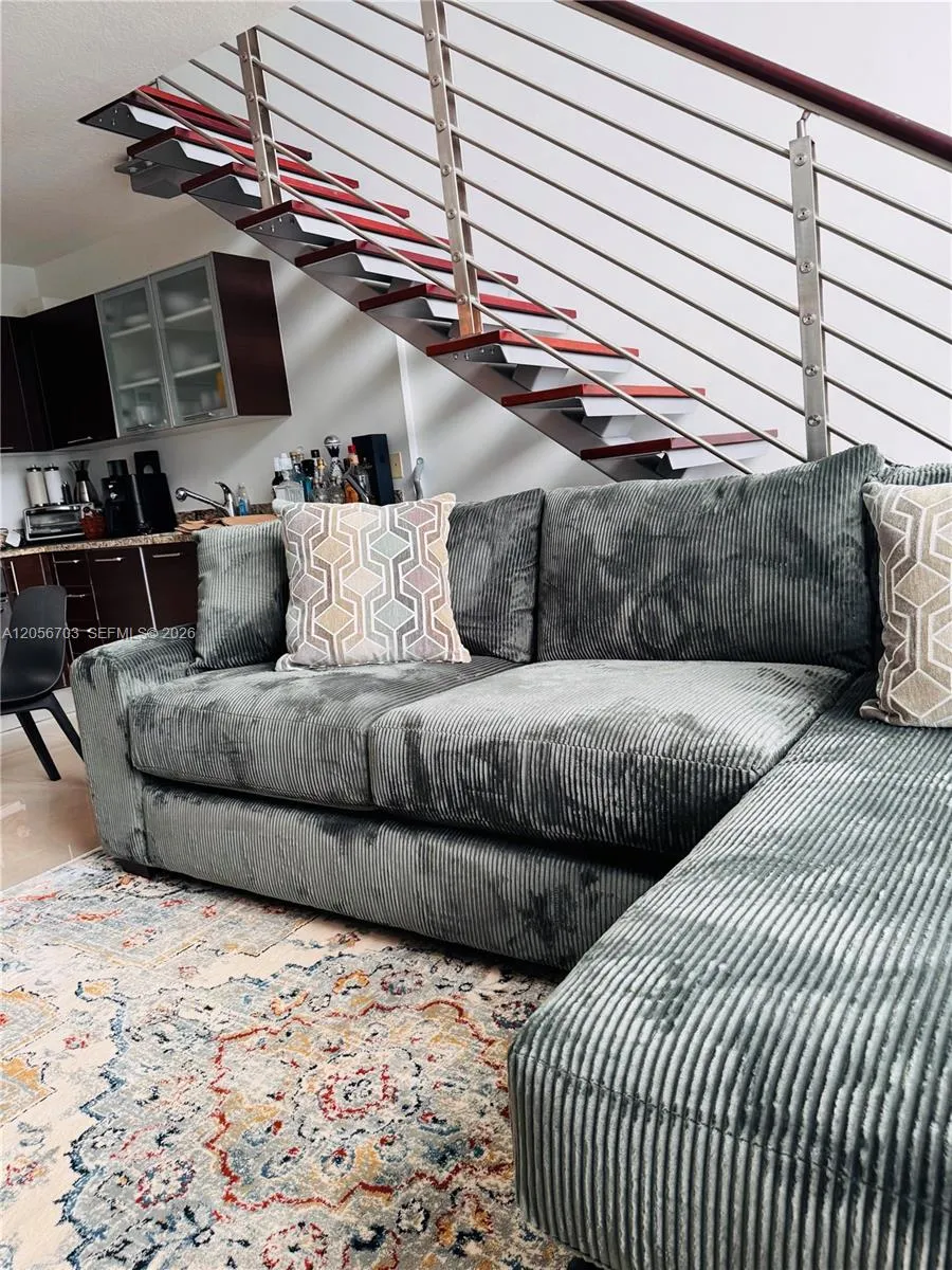 Foto de propiedad en 41 SE 5th 2204, Miami, FL 33131 Miami con MLS# 