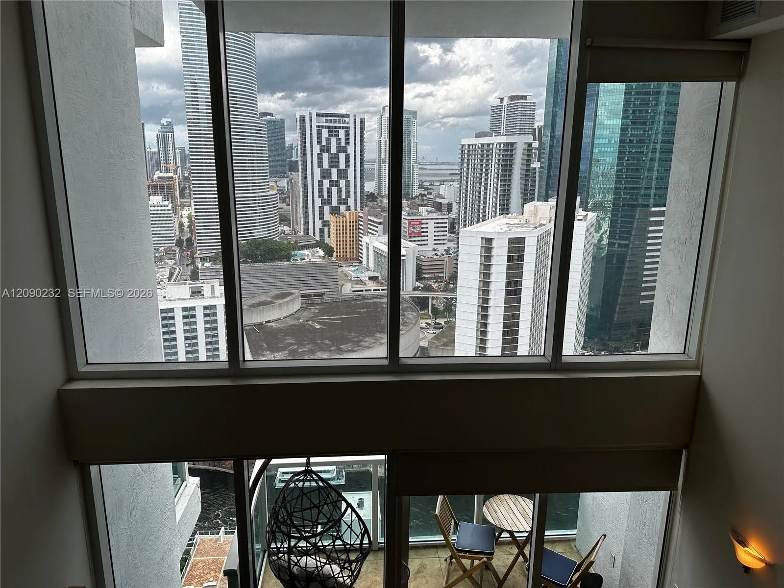 En Renta 41 SE 5th Street 1803, Miami, FL 33131, Miami, FL 33131