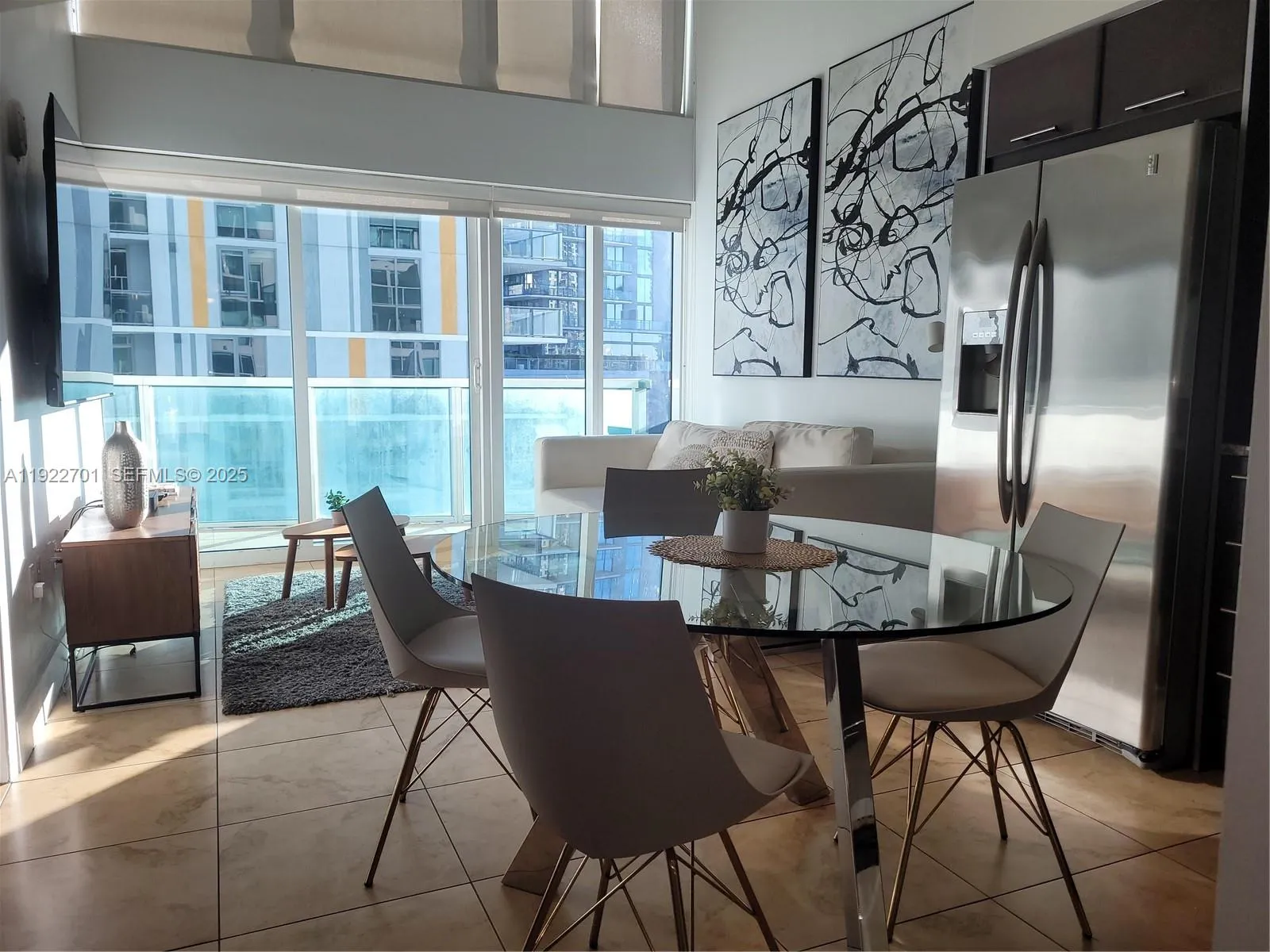 Foto de propiedad en 41 SE 5th Street 710, Miami, FL 33131 Miami con MLS# 