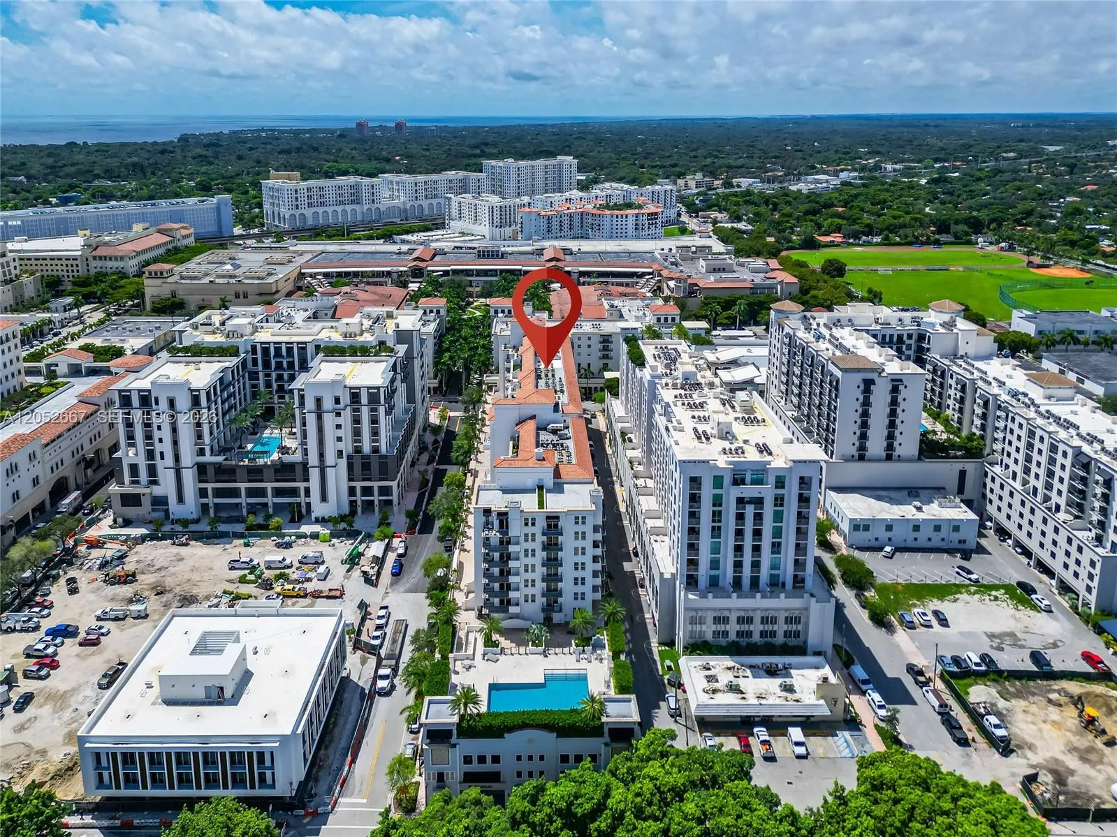 Foto de propiedad en 4100 Salzedo Street 610, Coral Gables, FL 33146 Coral Gables con MLS# 